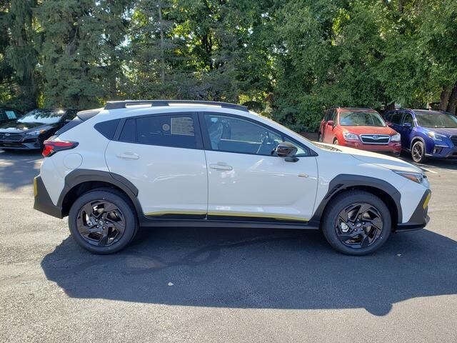 2025 Subaru Crosstrek Sport photo 2