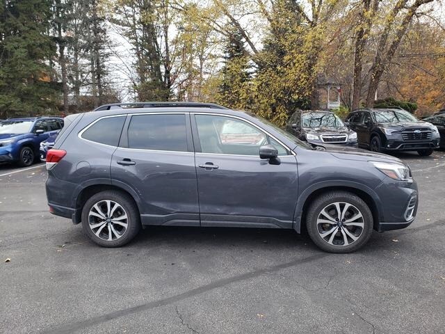 2020 Subaru Forester Limited Base photo 2