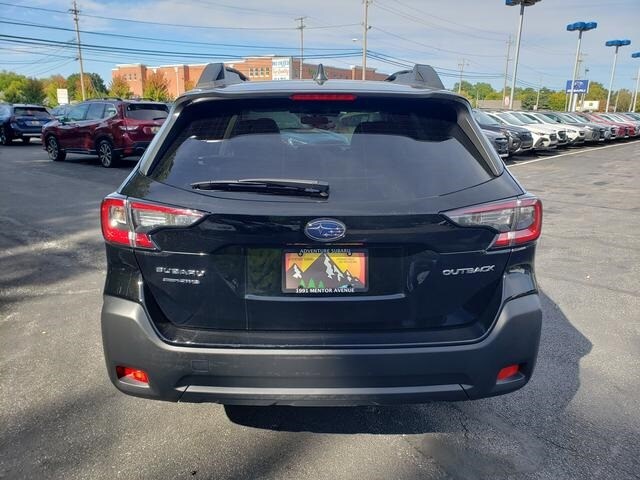 2024 Subaru Outback Premium photo 3