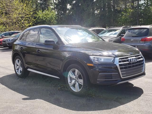 2018 Audi Q5 2.0T quattro S tronic Premium's photo