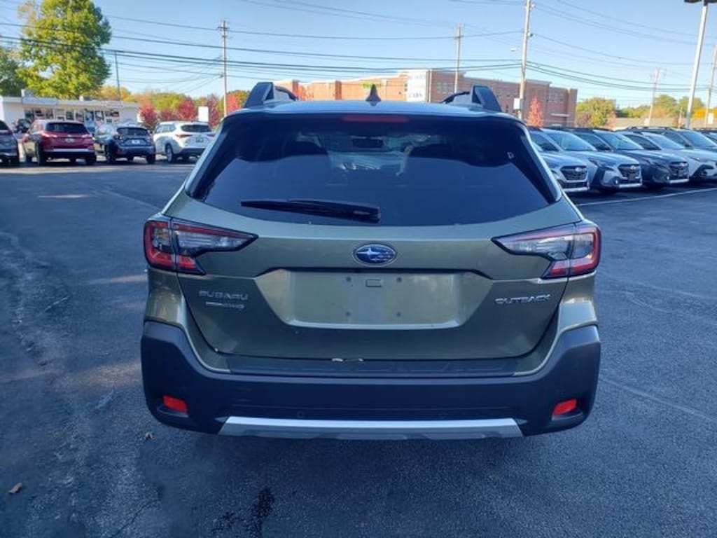 New 2025 Subaru Outback Limited SUV