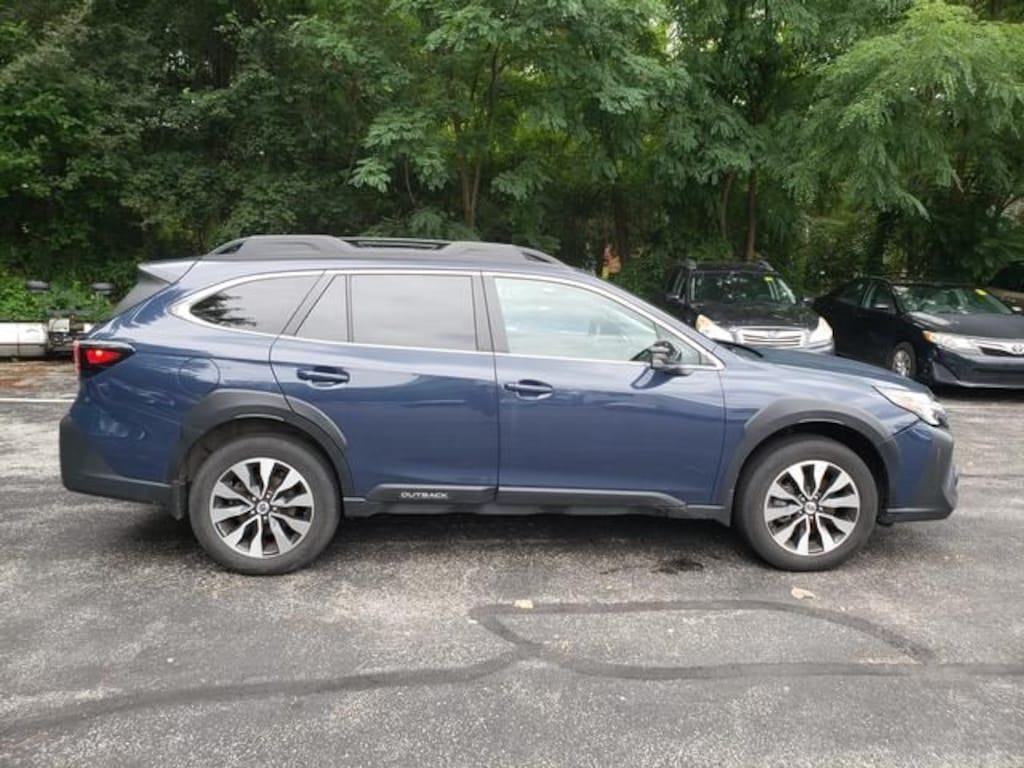 Used 2024 Subaru Outback Limited SUV