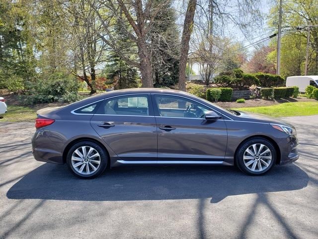 Used 2015 Hyundai Sonata Sport with VIN 5NPE34AF9FH213807 for sale in Painesville, OH