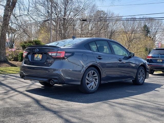 2025 Subaru Legacy Sport photo 3