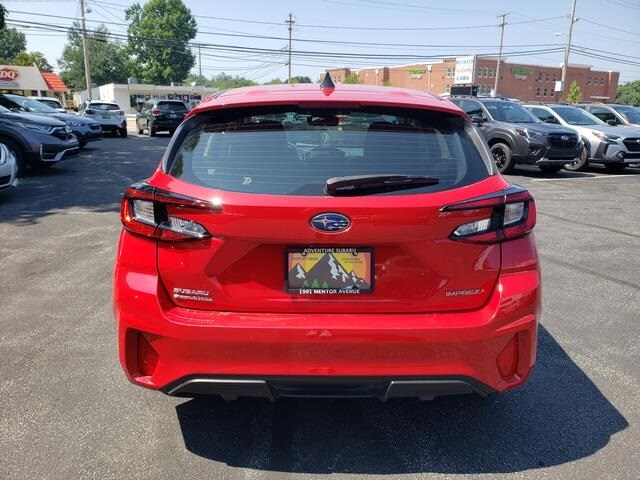 2024 Subaru Impreza Base photo 4