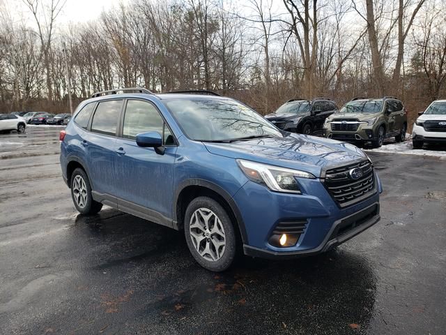 2023 Subaru Forester Premium