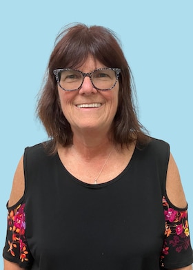 Staff member Lynne Elkins from ID_6a8d0849a6c6