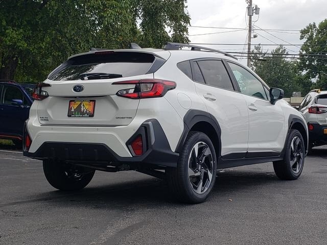 2025 Subaru Crosstrek Limited photo 3
