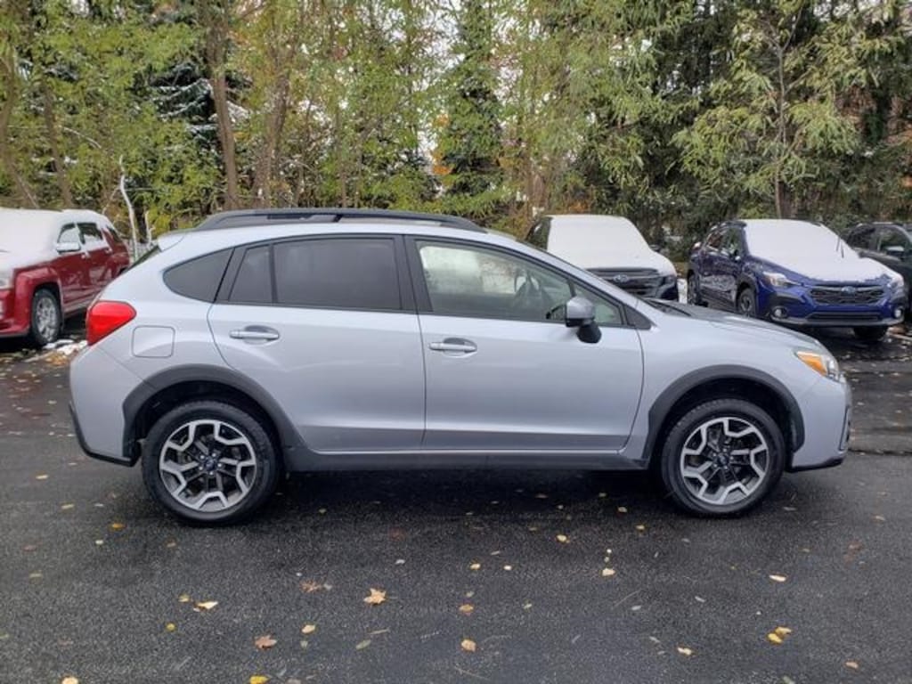 Used 2017 Subaru Crosstrek 2.0i Premium SUV