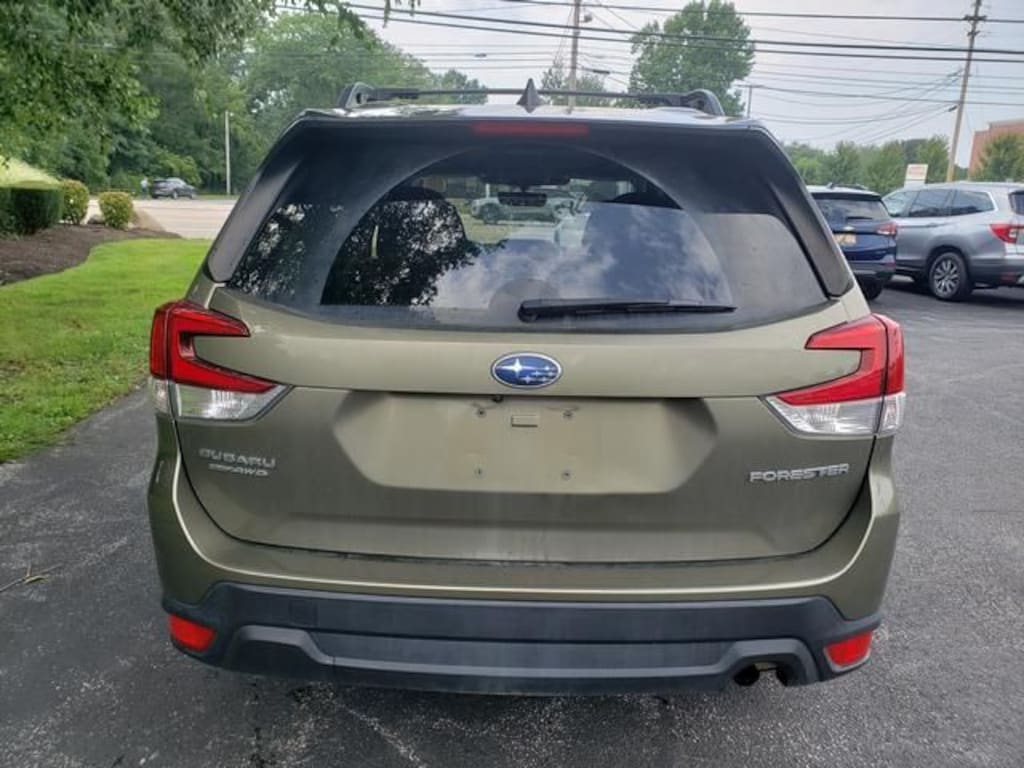 Used 2024 Subaru Forester Premium SUV