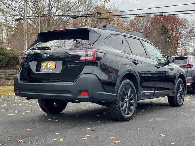 2023 Subaru Outback Onyx Edition photo 2