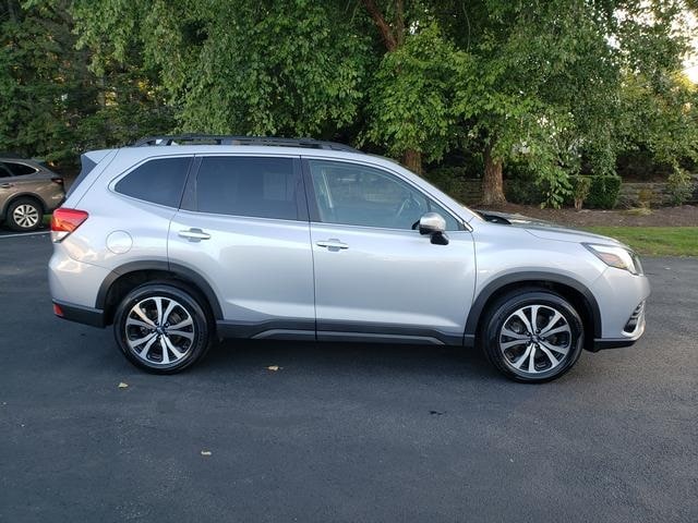 Certified 2022 Subaru Forester Limited with VIN JF2SKAPC5NH417519 for sale in Painesville, OH