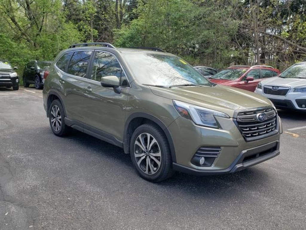 Used 2023 Subaru Forester Limited SUV