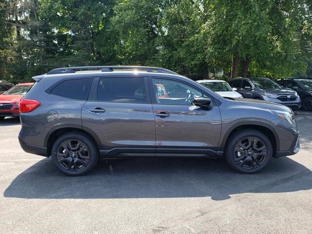 2025 Subaru Ascent Onyx Edition photo 2