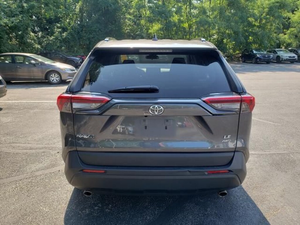 Used 2019 Toyota RAV4 LE SUV