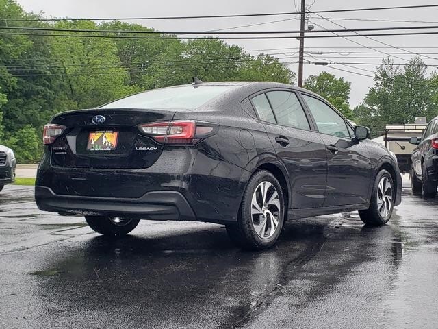2025 Subaru Legacy Premium photo 3