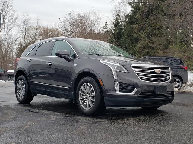 2017 Cadillac XT5 Luxury's photo