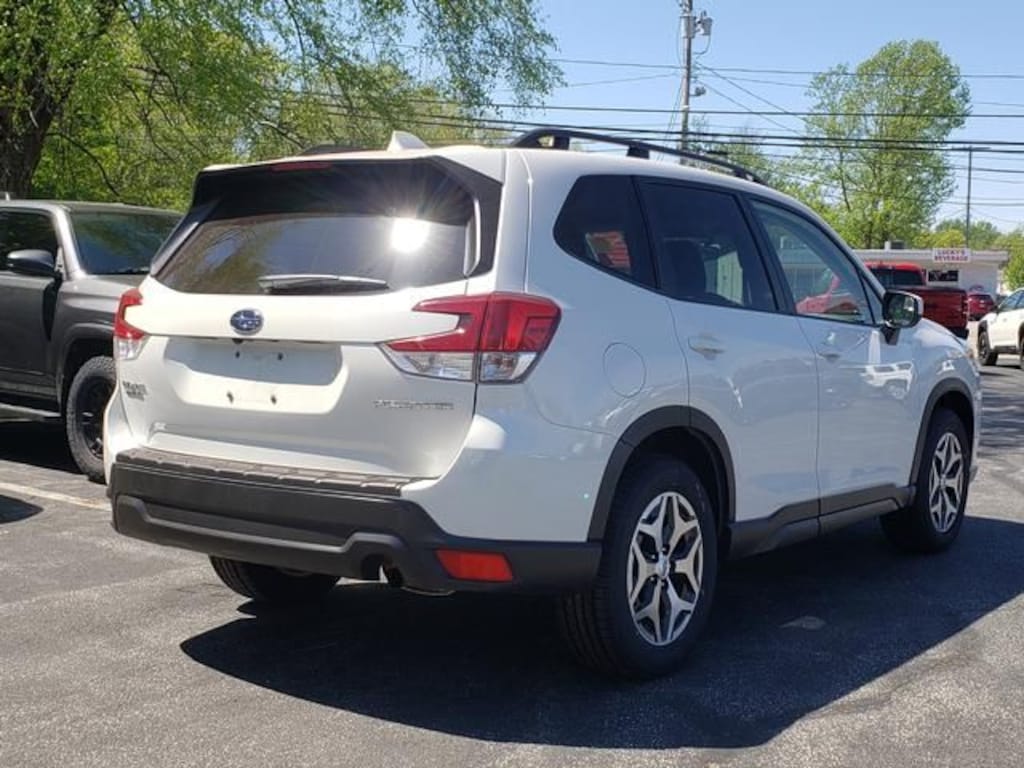 Used 2023 Subaru Forester Premium SUV