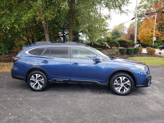 Used 2021 Subaru Outback Limited with VIN 4S4BTAMC1M3131013 for sale in Painesville, OH
