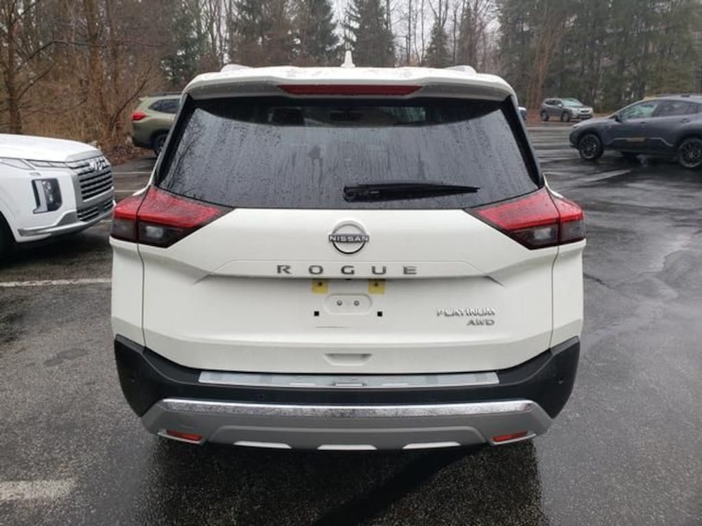 Used 2022 Nissan Rogue Platinum SUV