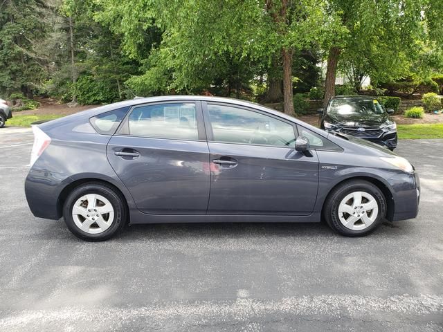 Used 2011 Toyota Prius II with VIN JTDKN3DU2B5369425 for sale in Painesville, OH