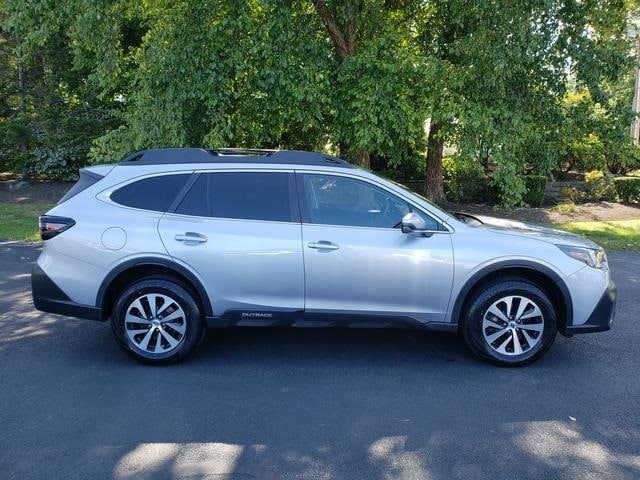 Certified 2022 Subaru Outback Premium with VIN 4S4BTADC6N3223090 for sale in Painesville, OH