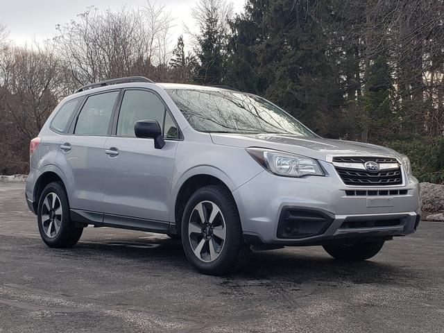 2017 Subaru Forester Base's photo