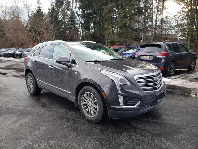 2017 Cadillac XT5 Luxury's photo