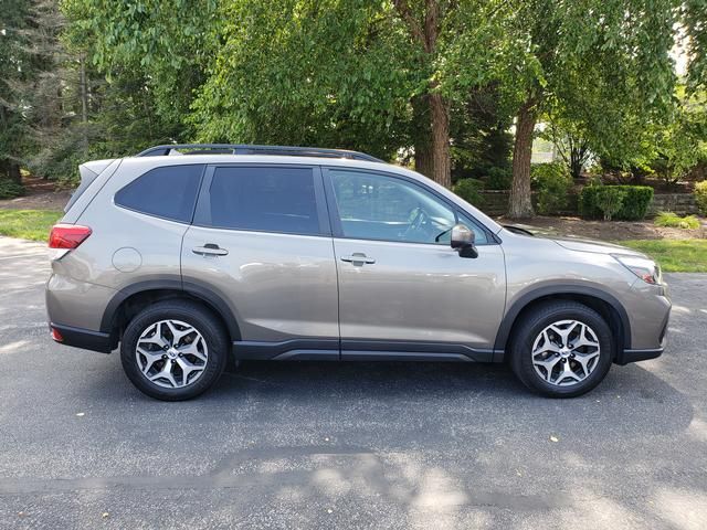 Used 2020 Subaru Forester Premium with VIN JF2SKAGC9LH480197 for sale in Painesville, OH