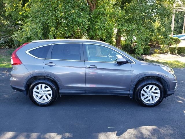 Used 2016 Honda CR-V EX-L with VIN 2HKRM4H75GH715602 for sale in Painesville, OH