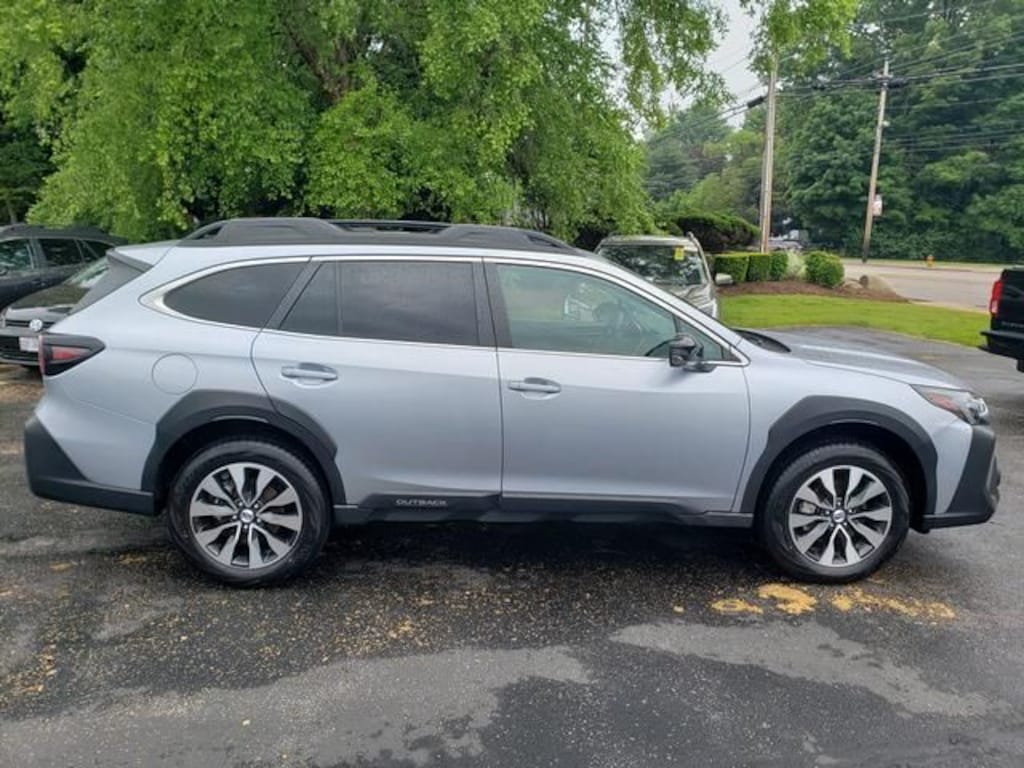 Used 2024 Subaru Outback Limited SUV
