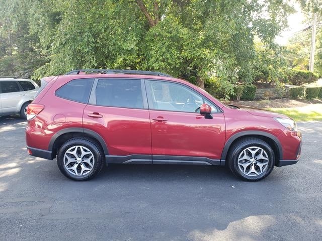 Certified 2019 Subaru Forester Premium with VIN JF2SKAEC6KH519474 for sale in Painesville, OH