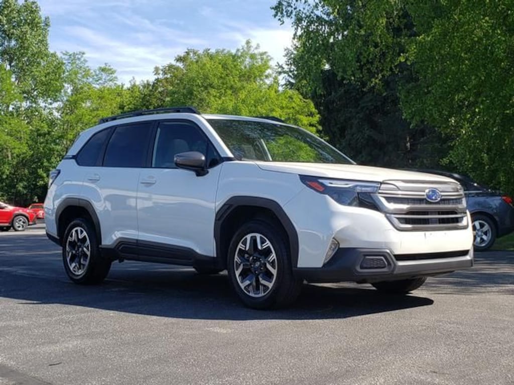 Used 2025 Subaru Forester Premium SUV