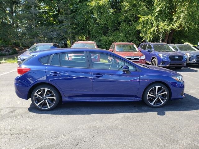 2023 Subaru Impreza Sport photo 2