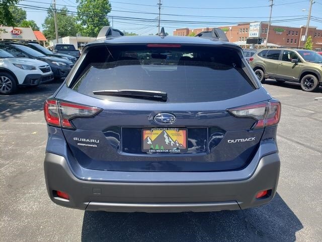 2025 Subaru Outback Premium photo 3