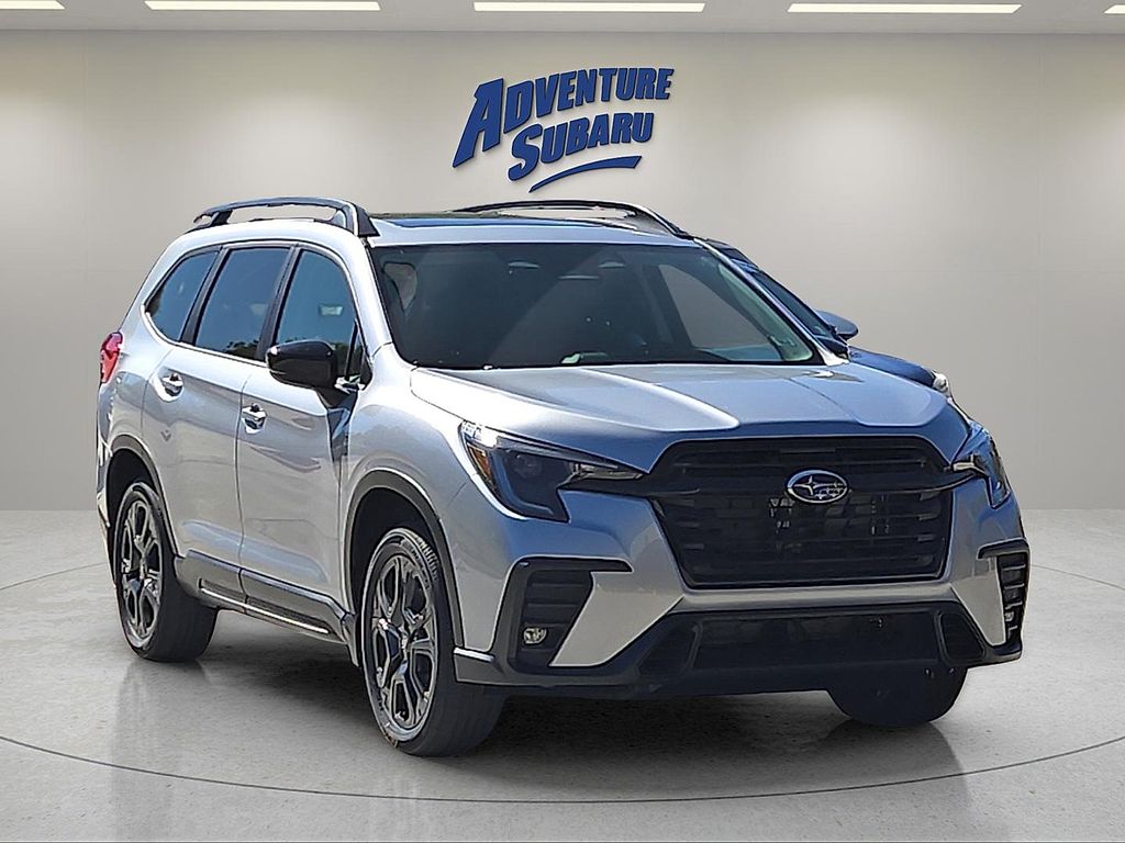 2025 Subaru Ascent Onyx Edition-Touring's photo