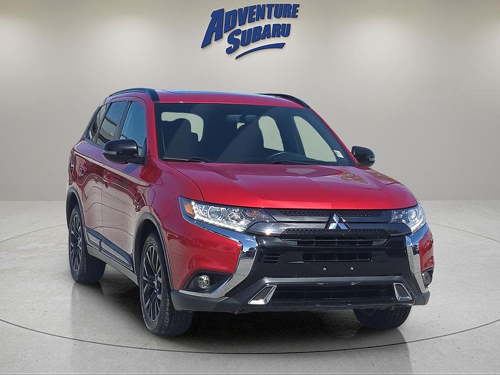 2019 Mitsubishi Outlander LE
