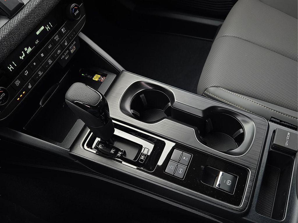 2026 Subaru Outback Limited - Photo 21