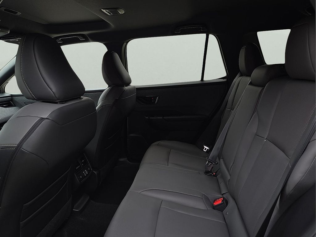 2026 Subaru Outback Limited - Photo 10