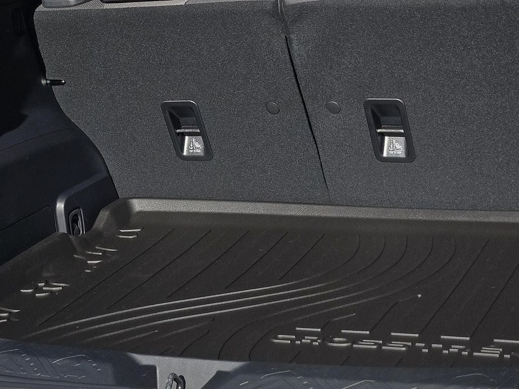 2026 Subaru Crosstrek Premium - Photo 9