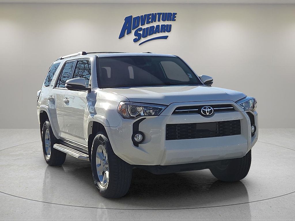 2020 Toyota 4Runner SR5 Premium's photo