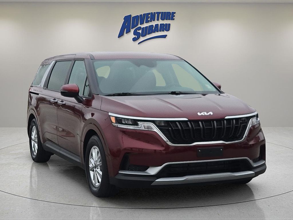 2024 Kia Carnival LX Seat Pkg's photo