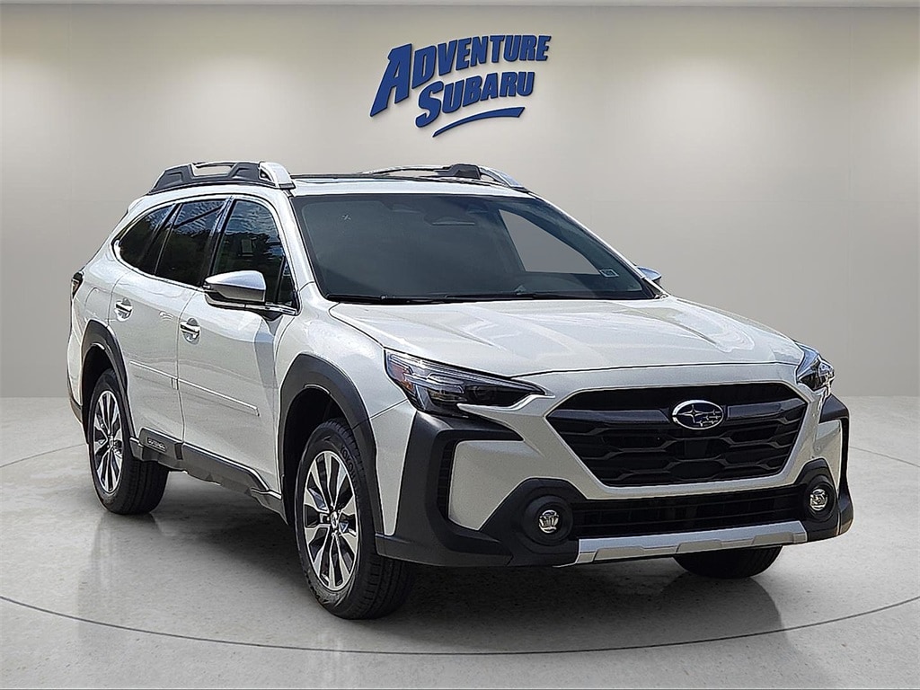 New 2025 Subaru Outback Touring SUV