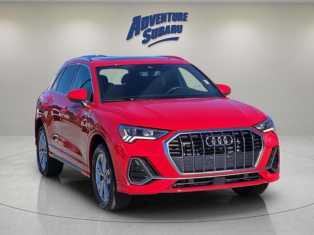 2024 Audi Q3 S Line Premium's photo