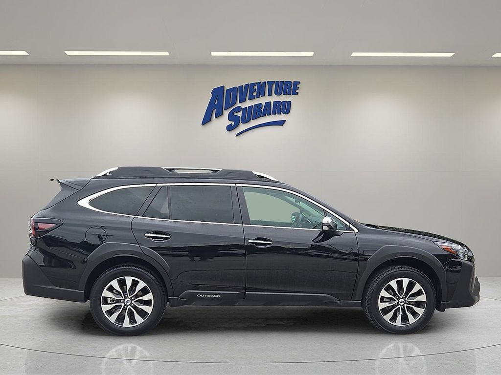 2025 Subaru Outback Touring - Photo 7