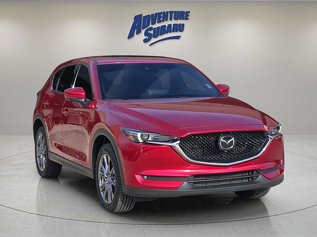 2021 Mazda CX-5 Signature's photo