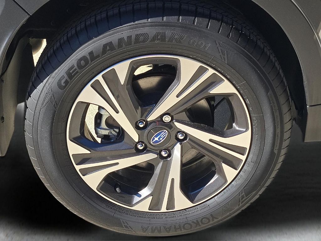 2026 Subaru Crosstrek Premium - Photo 8