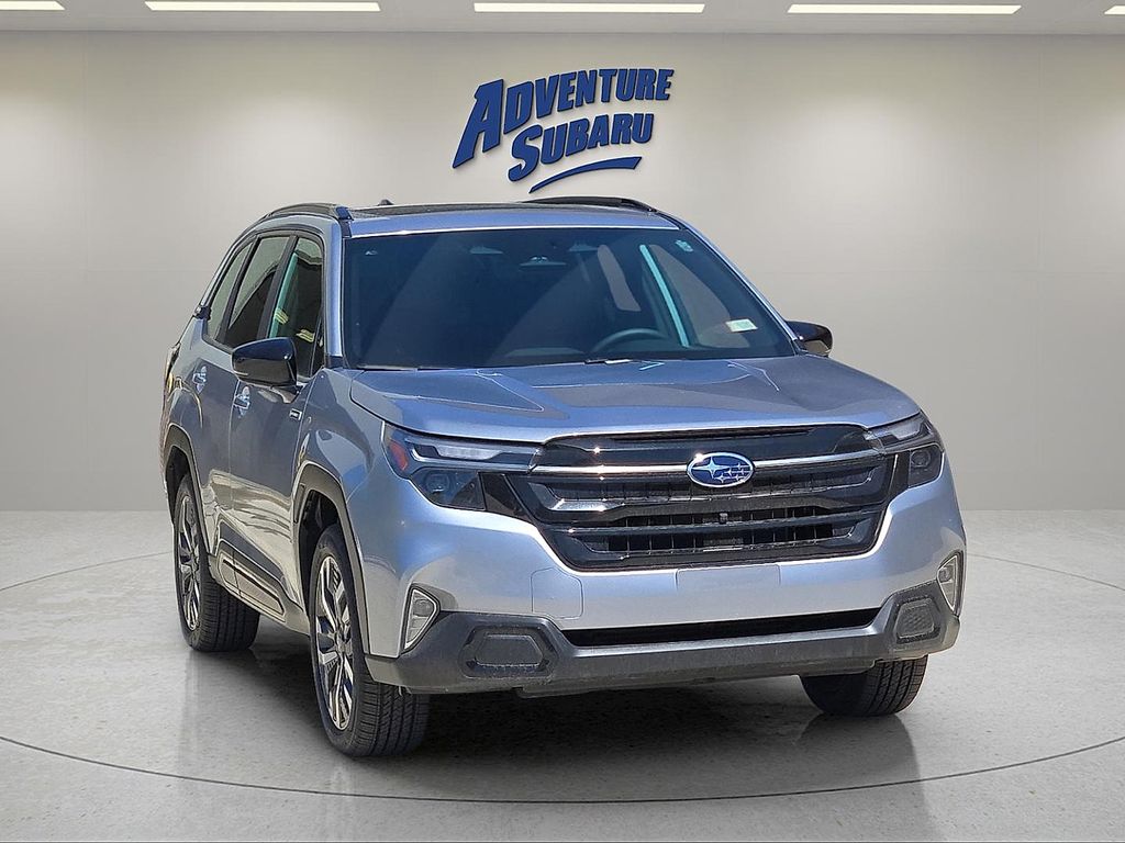 2026 Subaru Forester Touring Hybrid's photo