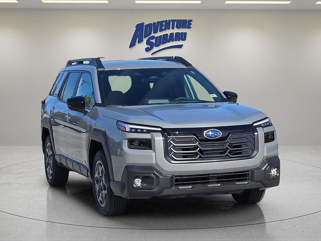 2026 Subaru Outback Premium's photo
