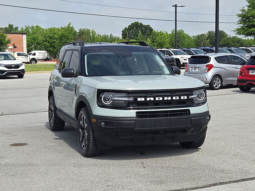 2021 Ford Bronco Sport Outer Banks 4X4's photo
